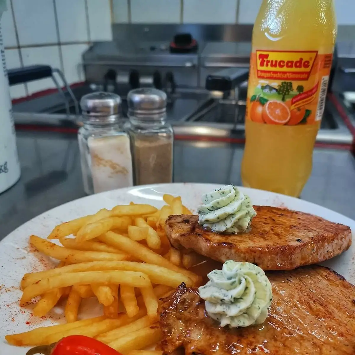 Essen und Trinken photo 4