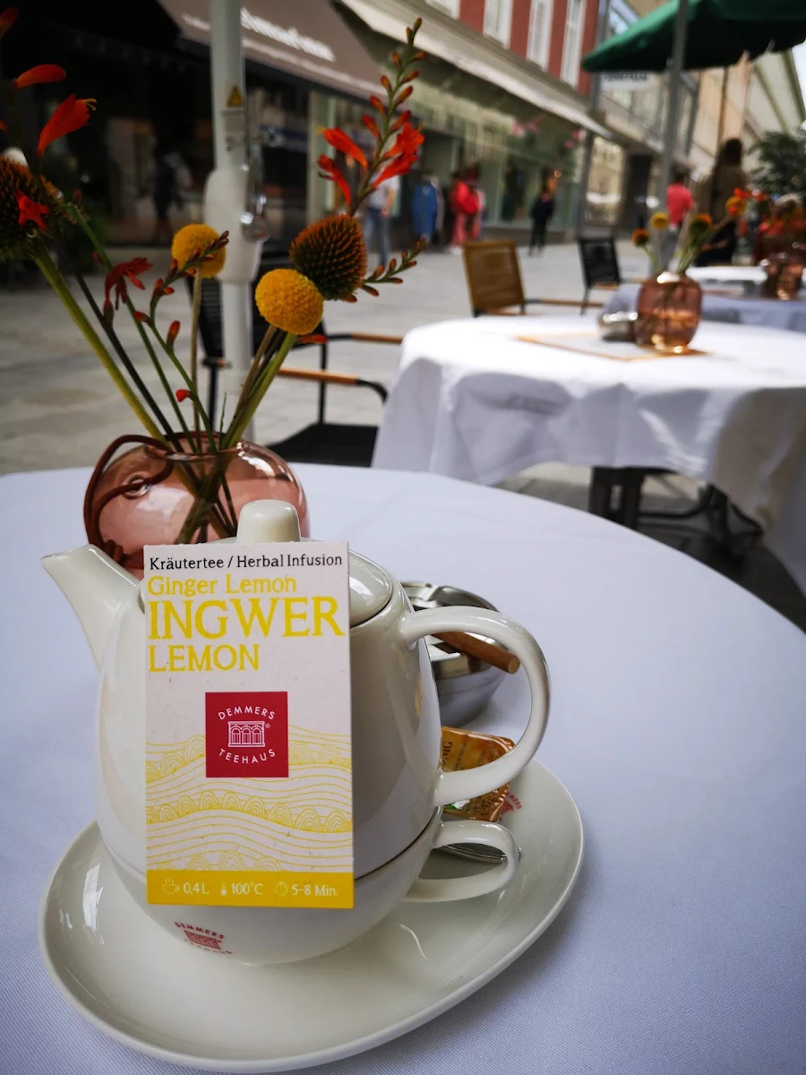Essen und Trinken photo 3