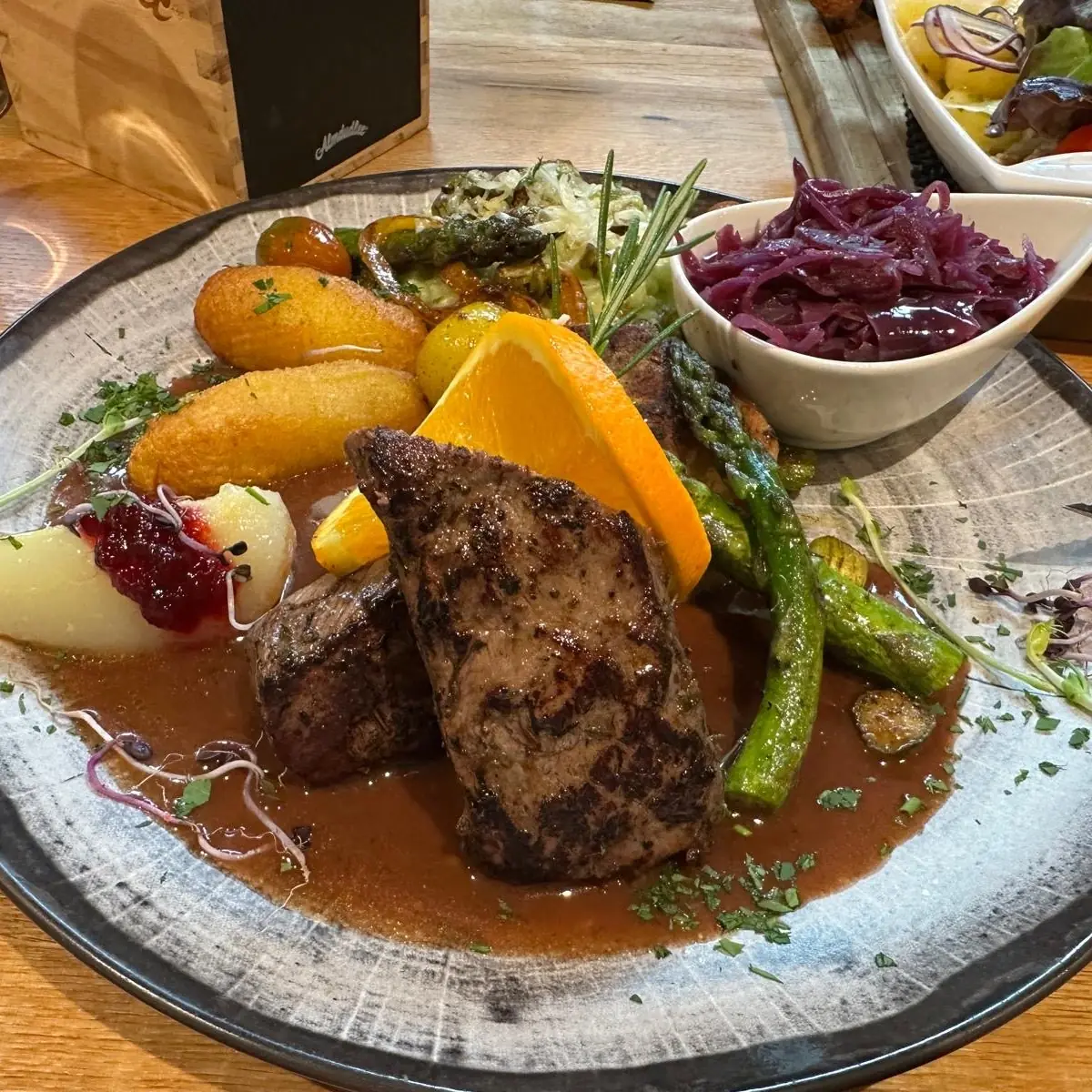 Essen und Trinken photo 1