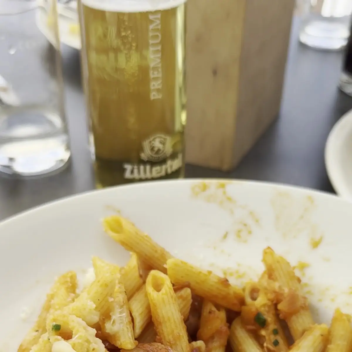Essen und Trinken photo 2