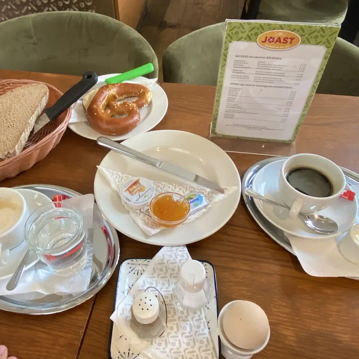 Essen und Trinken photo 2