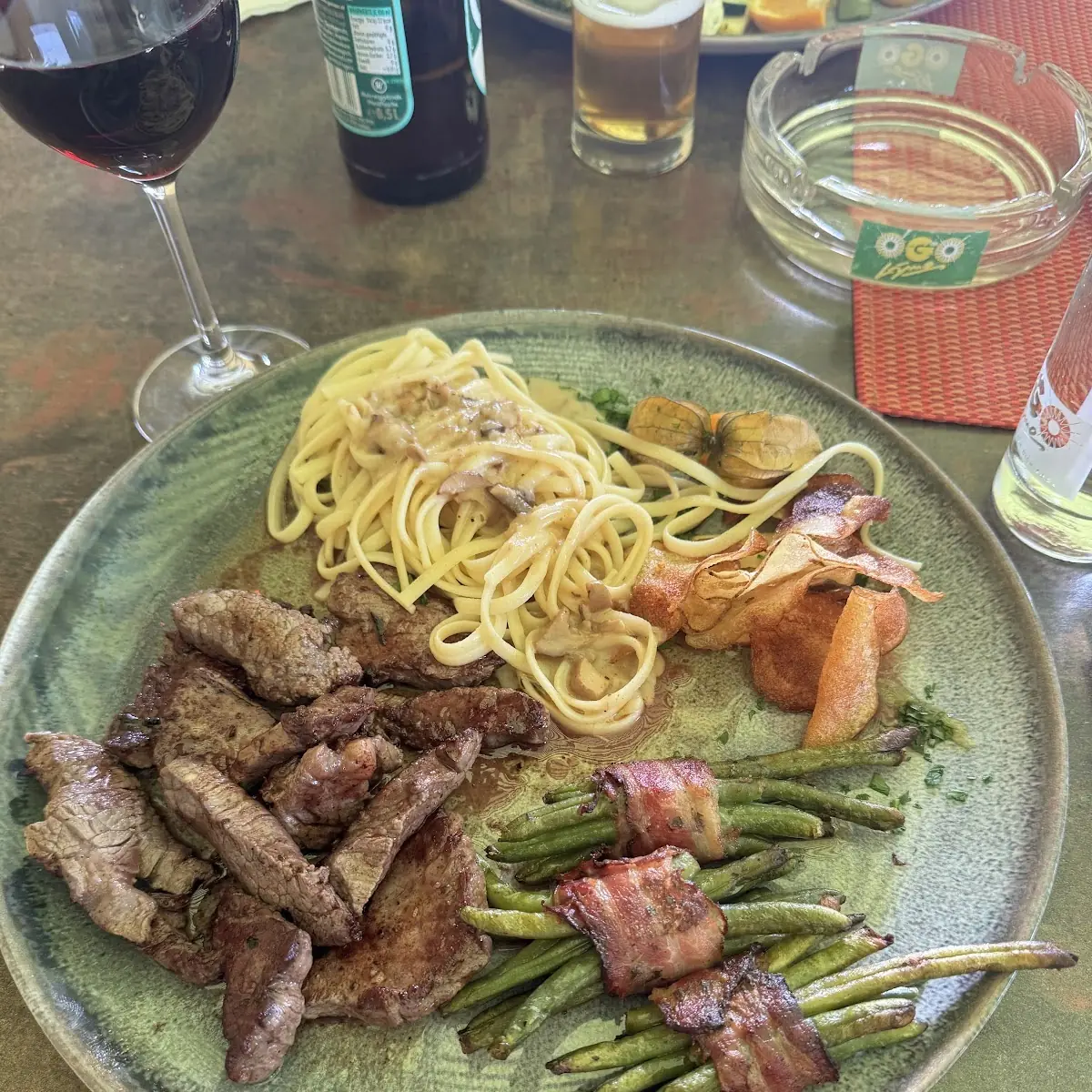 Essen und Trinken photo 1