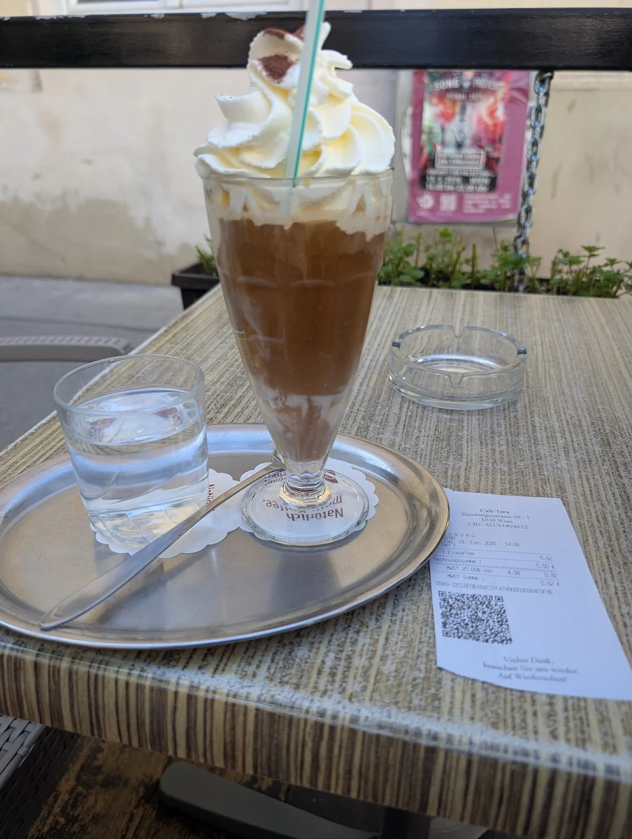 Cafe Tara Titelbild