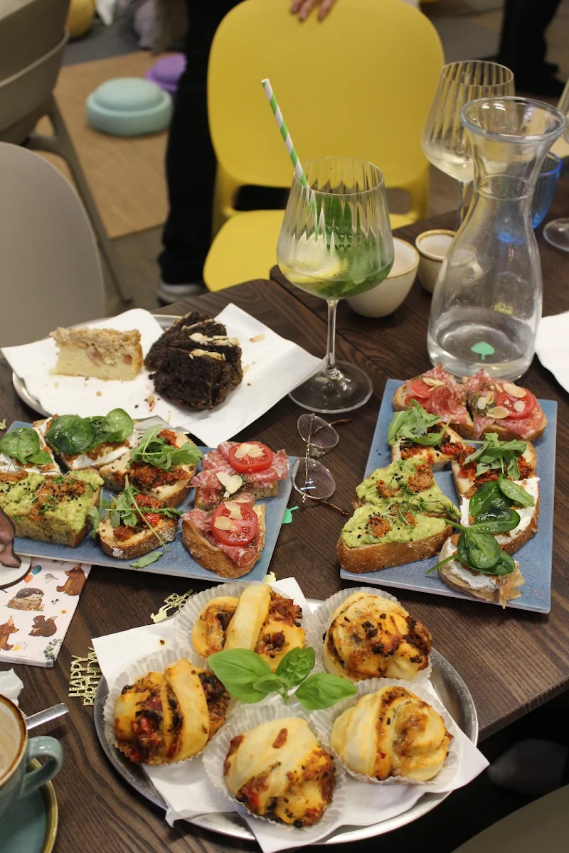 Essen und Trinken photo 3