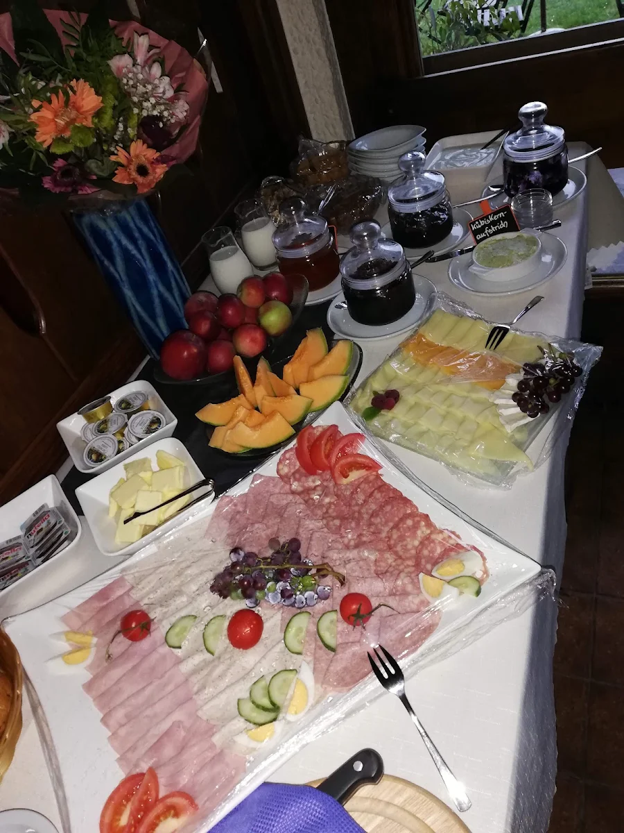 Essen und Trinken photo 3
