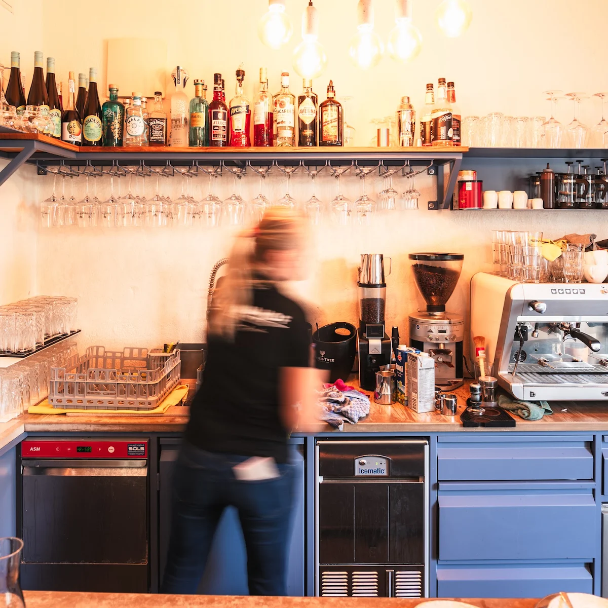 Cafe Im Hof Titelbild