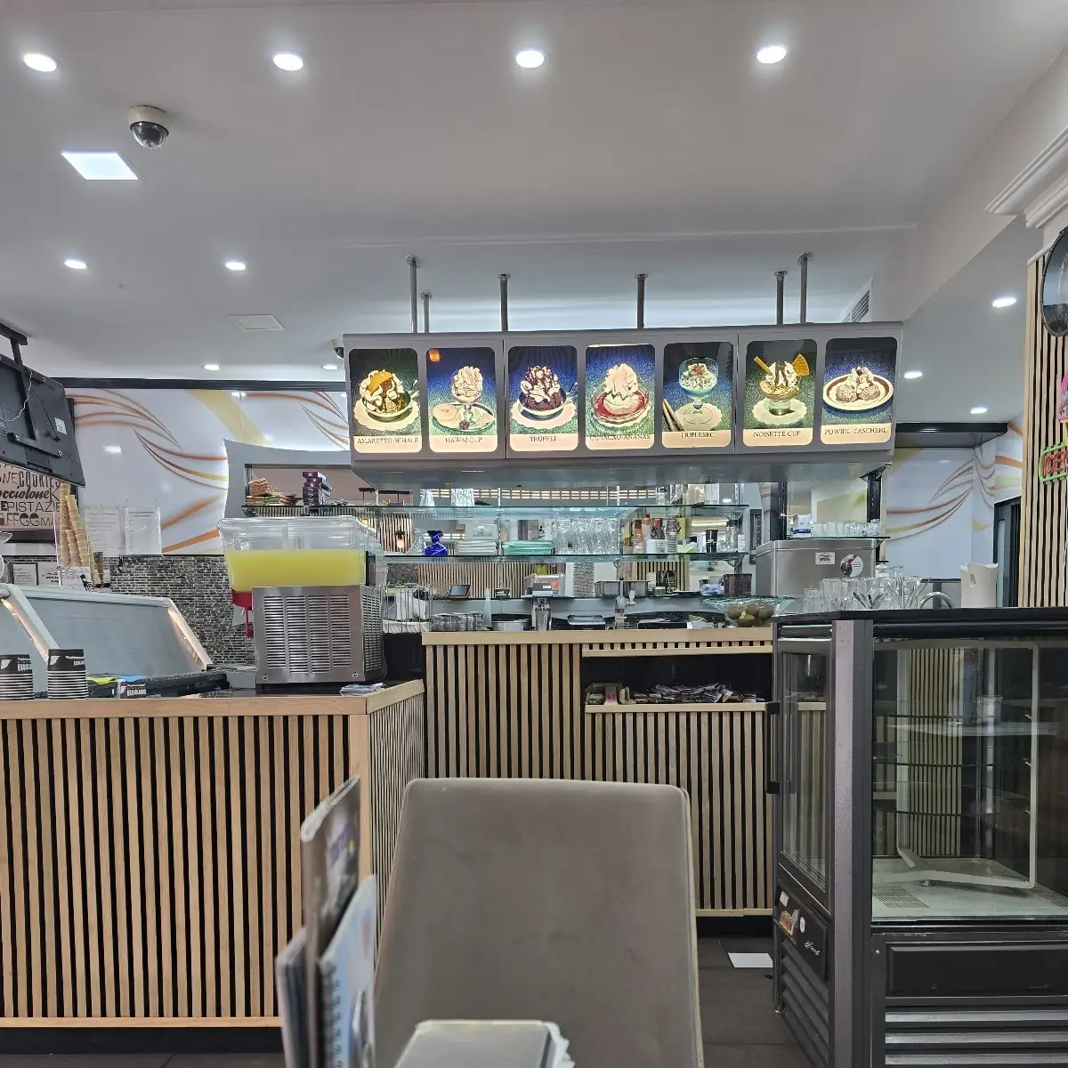 Atmosphäre, Muratti Gelateria OG 2.Filliale