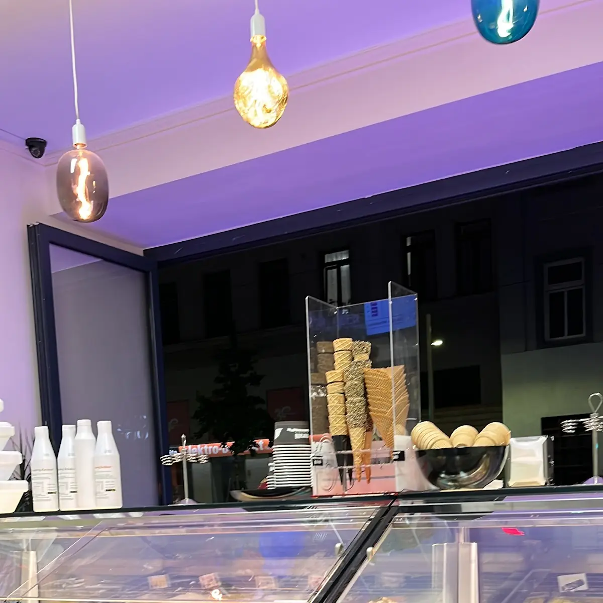 Atmosphäre, Muratti Gelateria OG 2.Filliale
