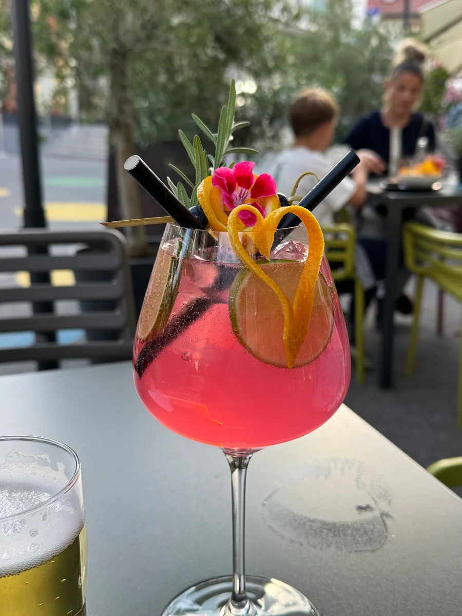 Essen und Trinken photo 2