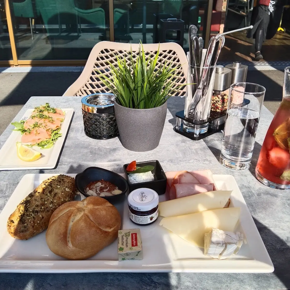 Essen und Trinken photo 2