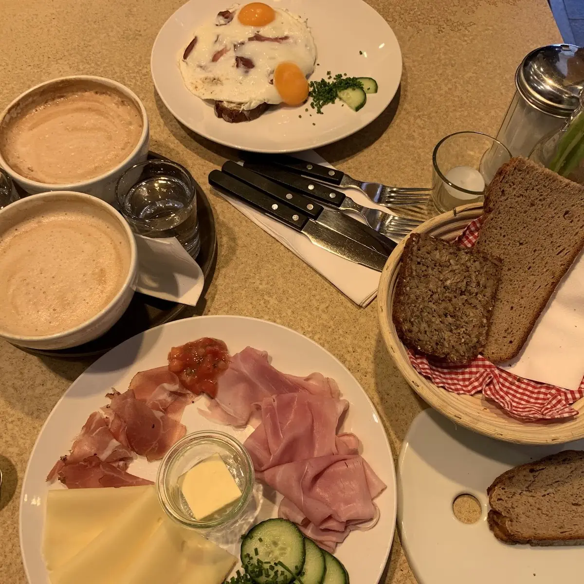 Essen und Trinken photo 9