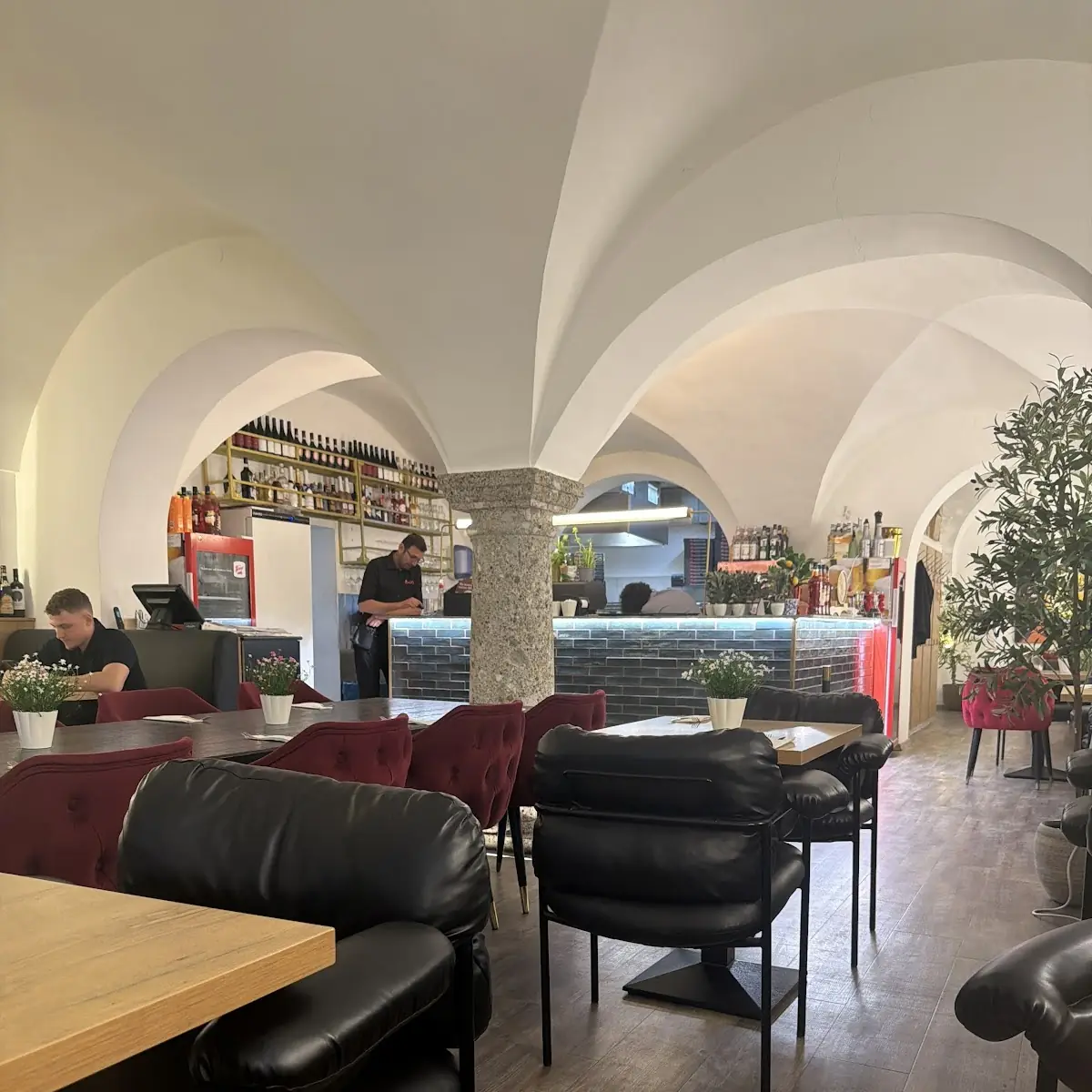 Ristorante Pizzeria Magno Mozartplatz Titelbild