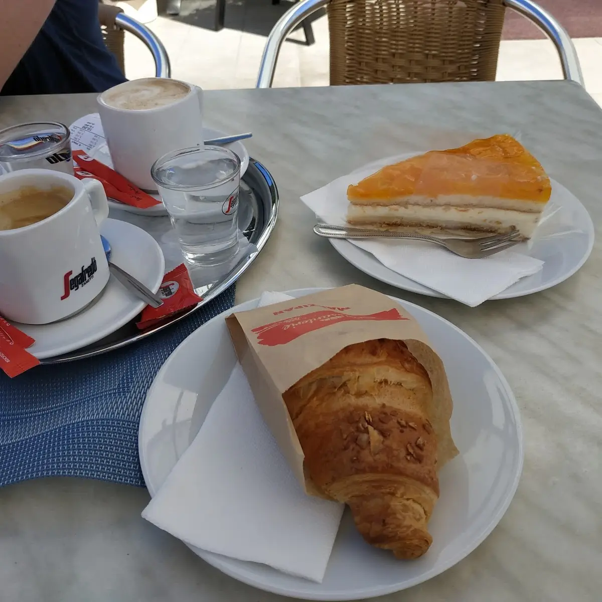 Essen und Trinken photo 8