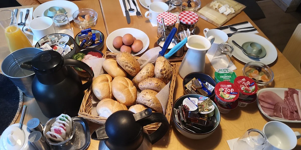 Essen und Trinken, Bed & Breakfast Jungholz (Pension)