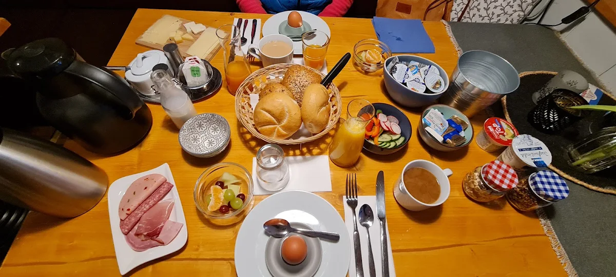 Essen und Trinken, Bed & Breakfast Jungholz (Pension)