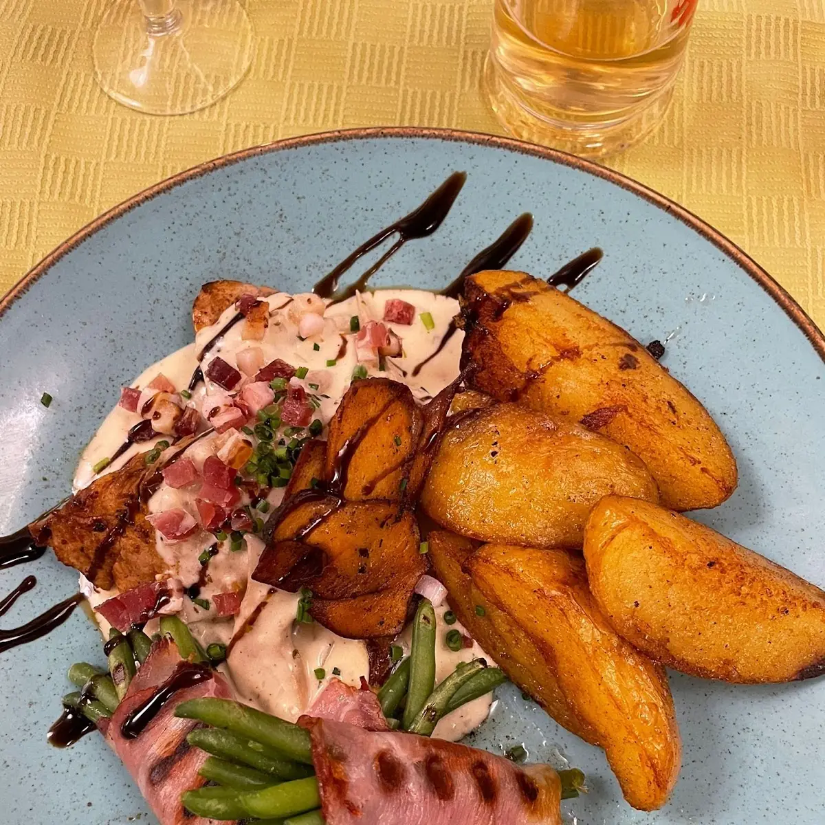 Essen und Trinken photo 1