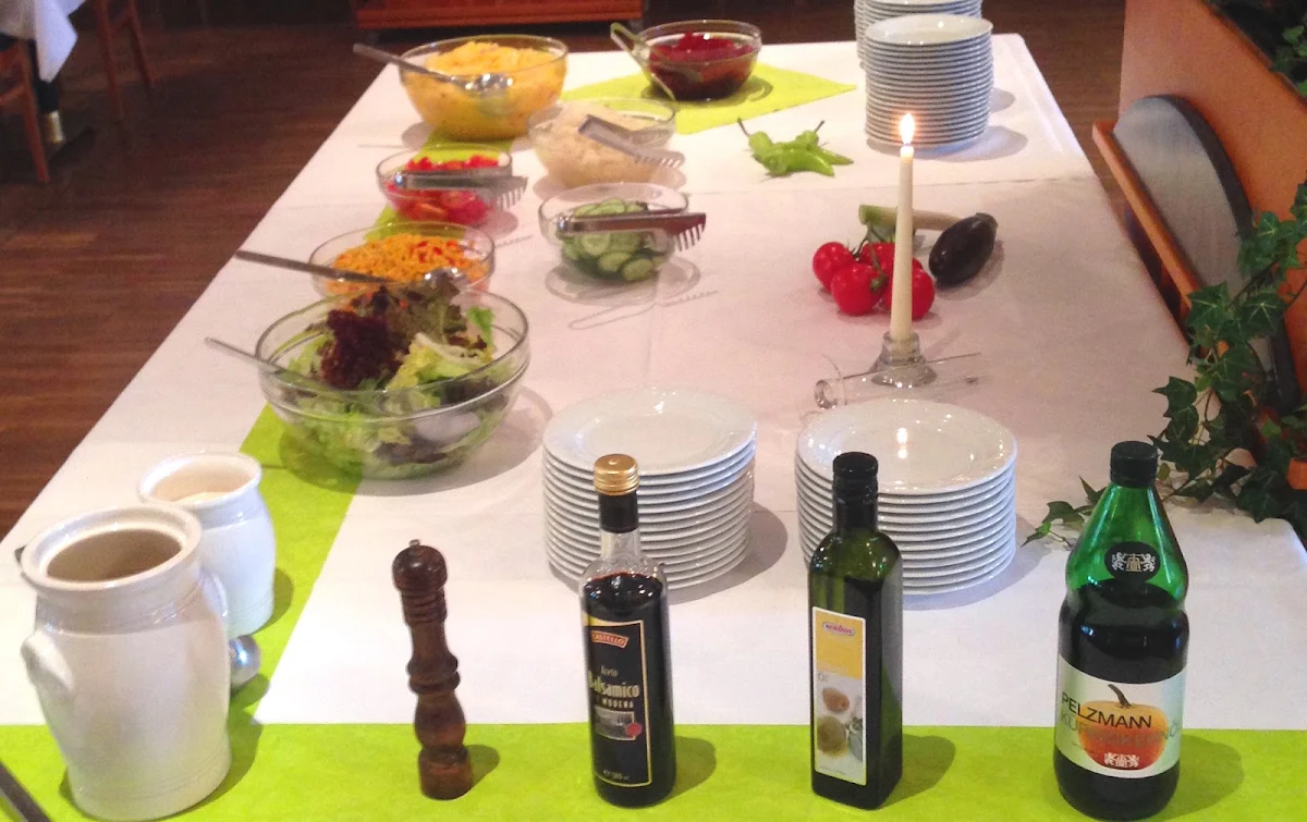Essen und Trinken photo 3