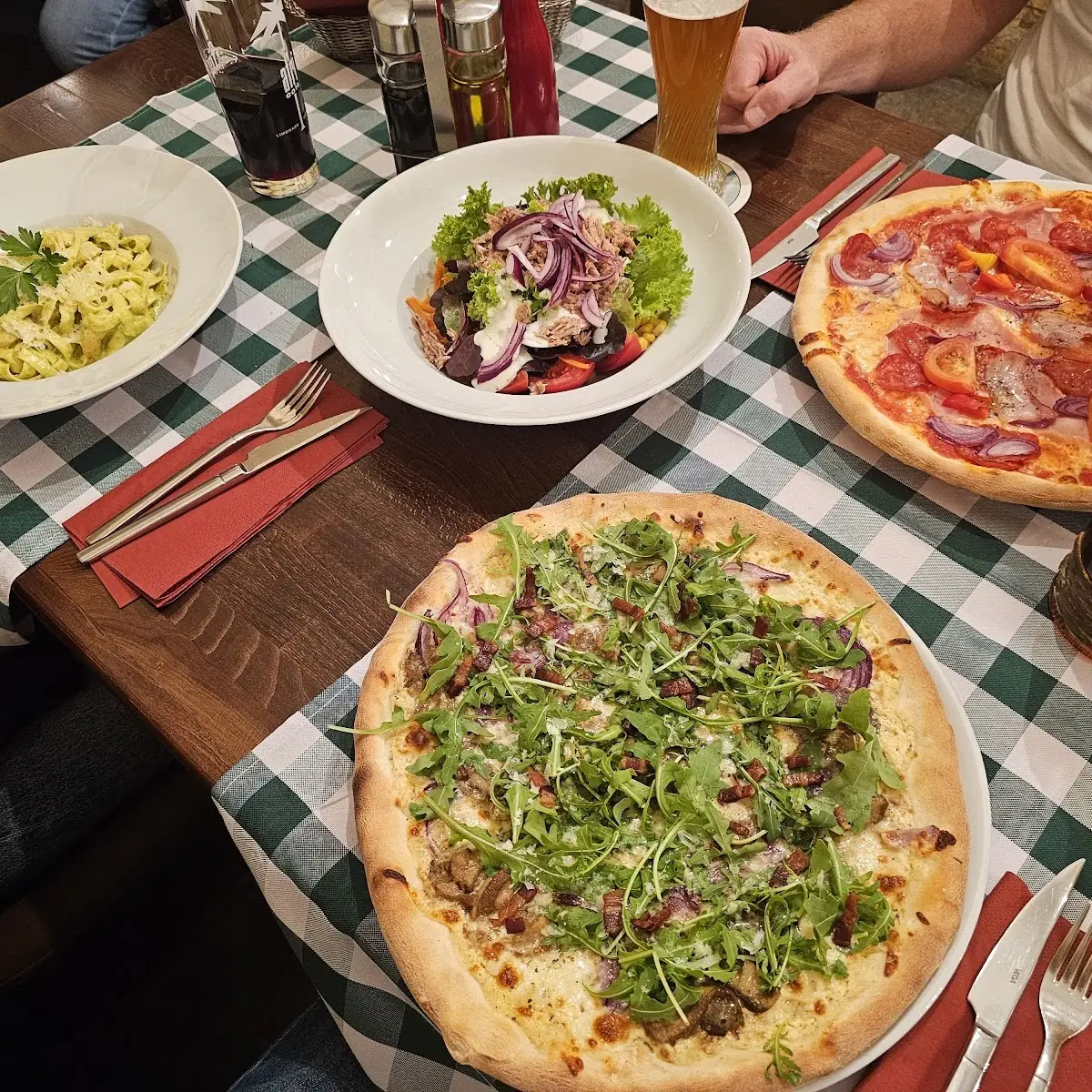 Essen und Trinken photo 2