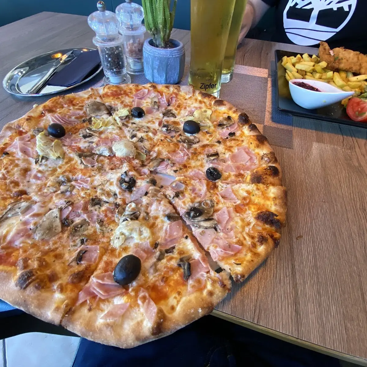 Essen und Trinken photo 1