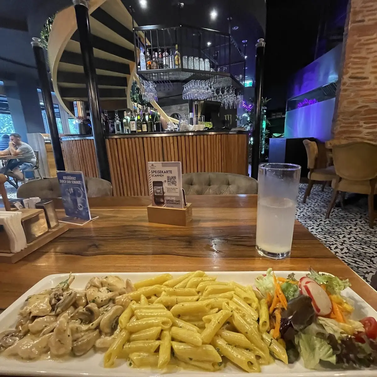 Essen und Trinken photo 3