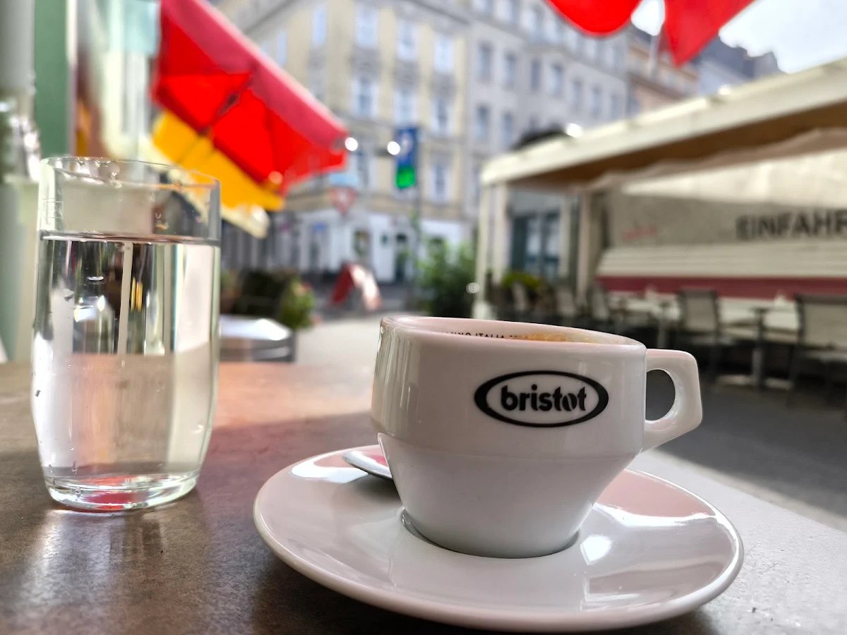Essen und Trinken photo 3