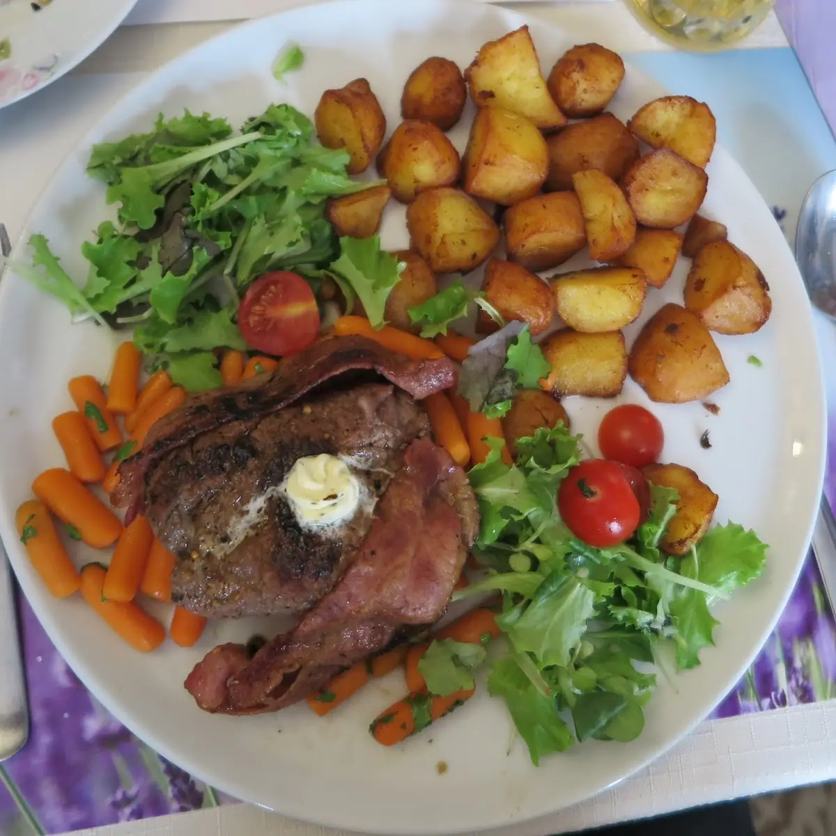 Essen und Trinken photo 2