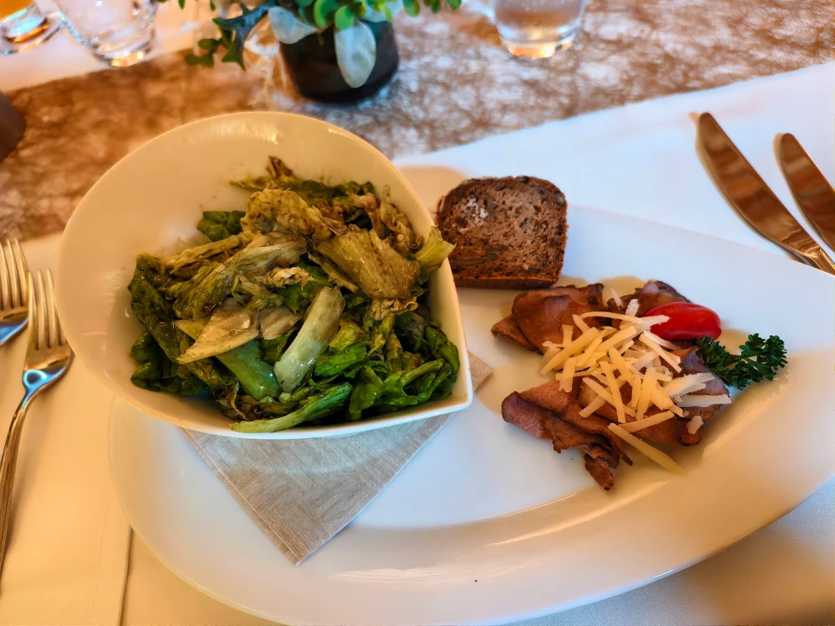 Essen und Trinken photo 2