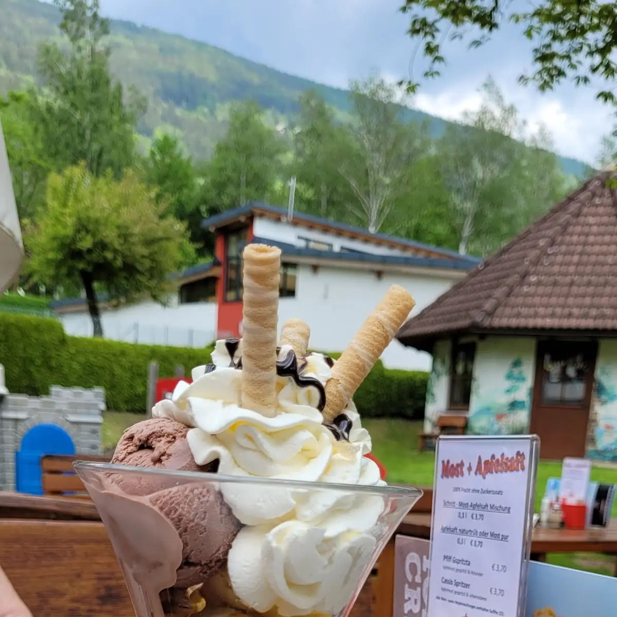 Essen und Trinken photo 2