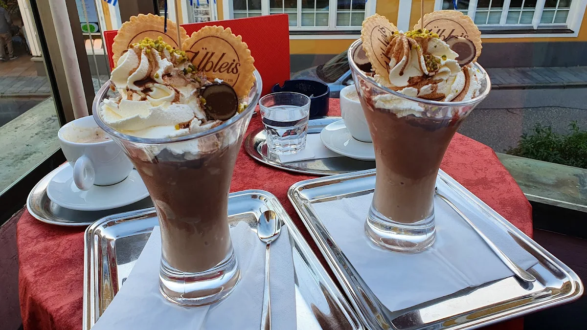 Essen und Trinken photo 1