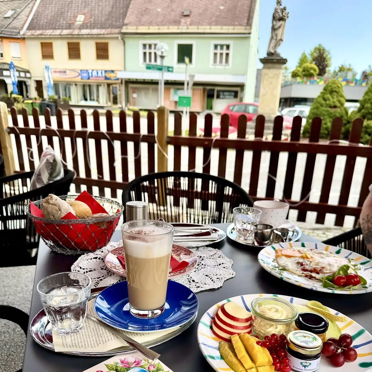Essen und Trinken photo 3