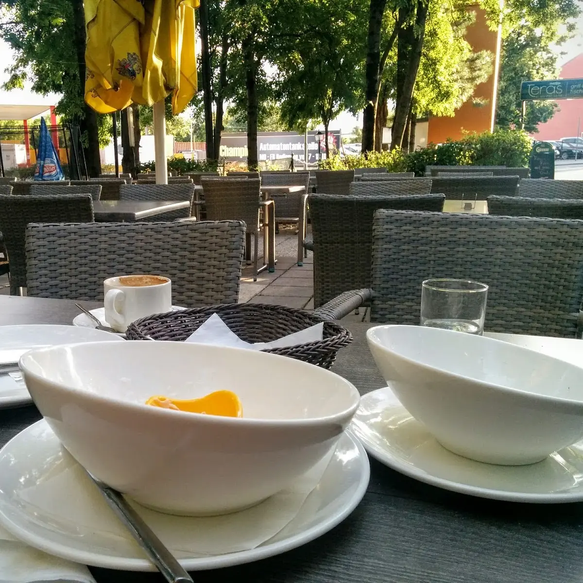 Essen und Trinken photo 4