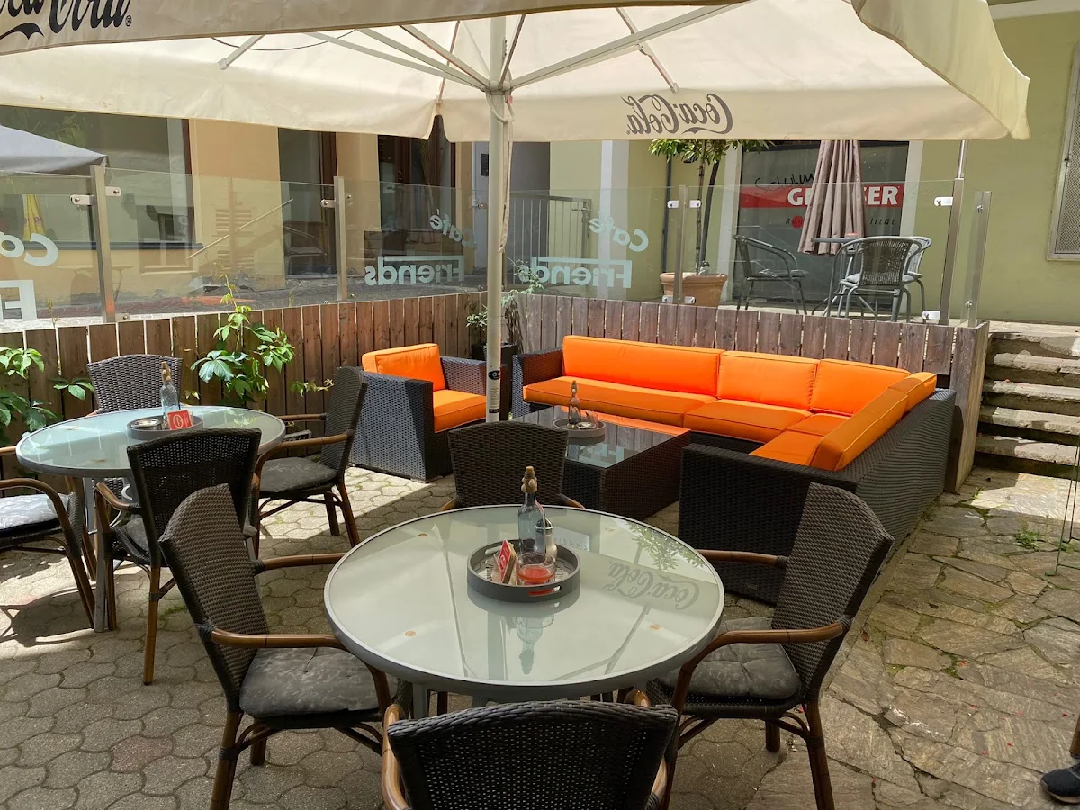 Café Friends Titelbild