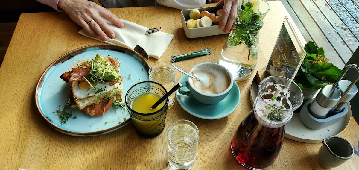 Essen und Trinken photo 3