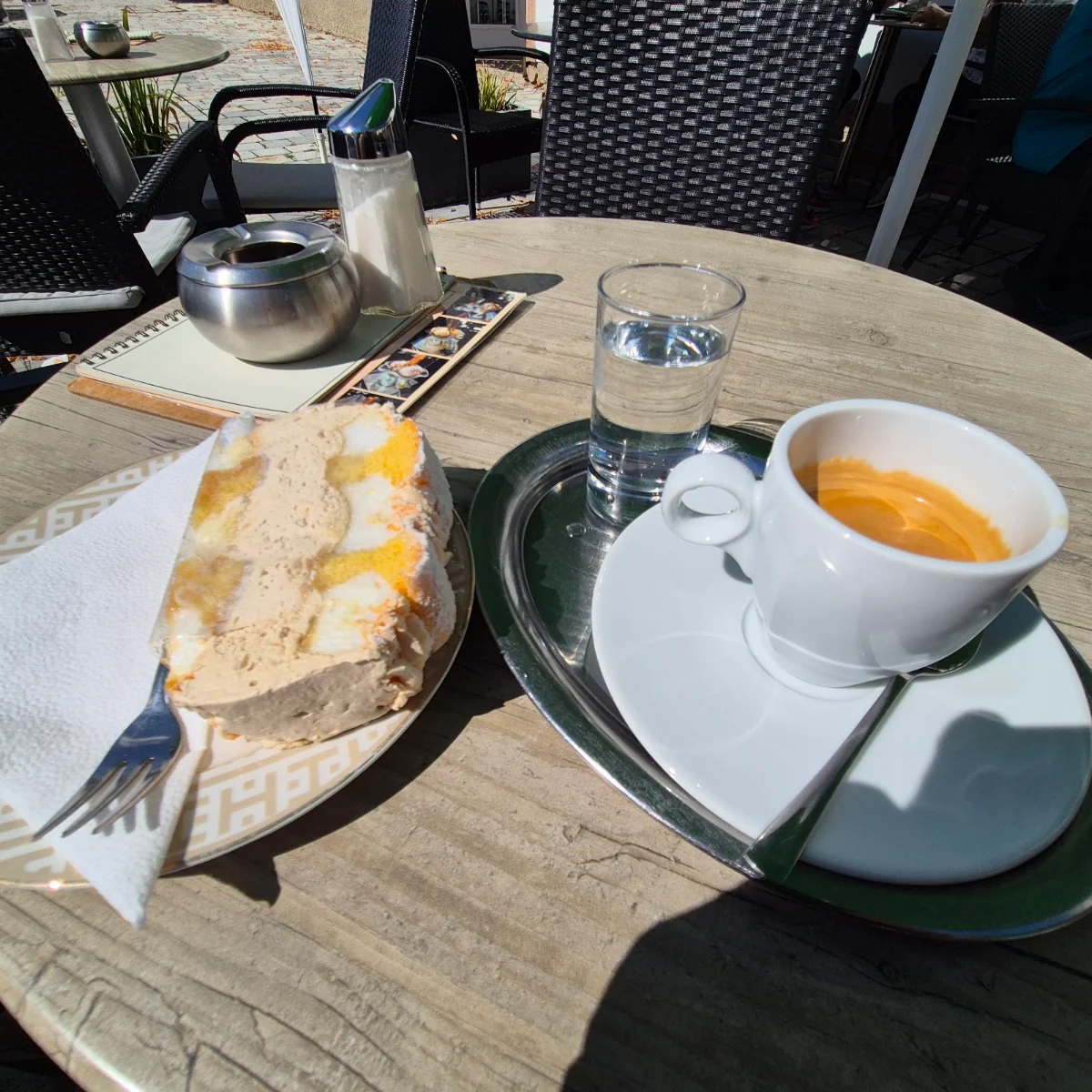 Essen und Trinken photo 2