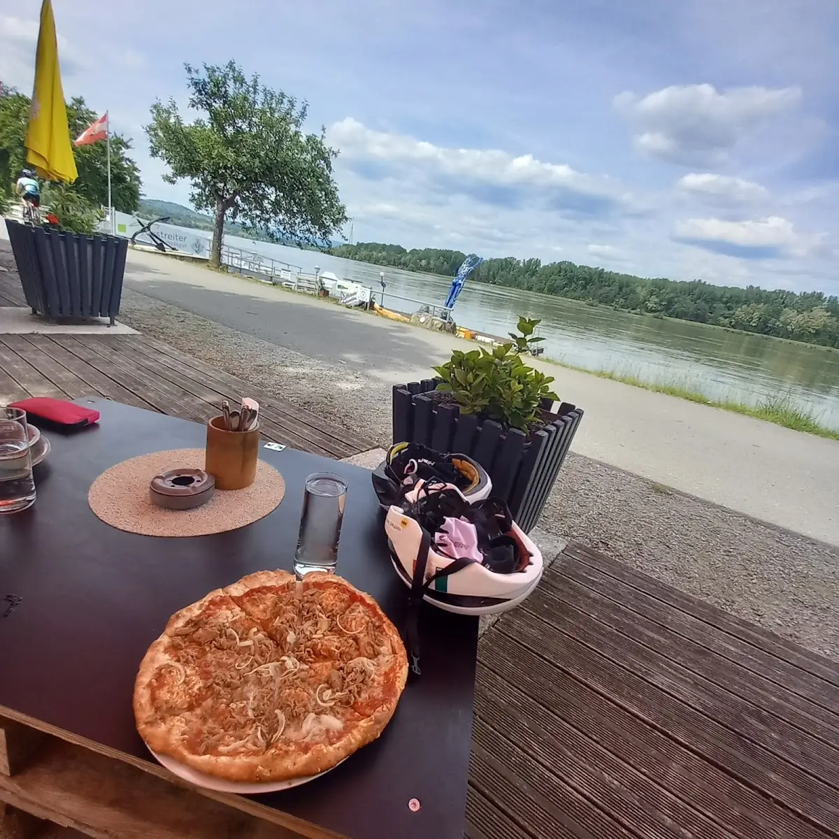 Essen und Trinken photo 2