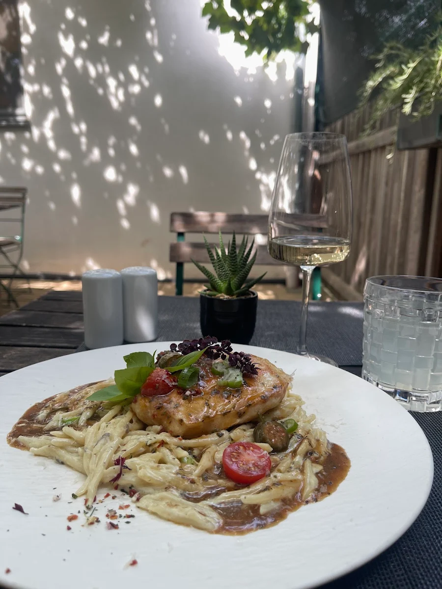 Essen und Trinken photo 3