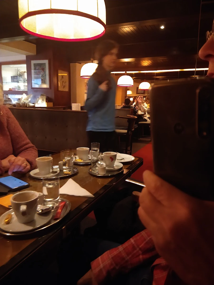 Essen und Trinken photo 2