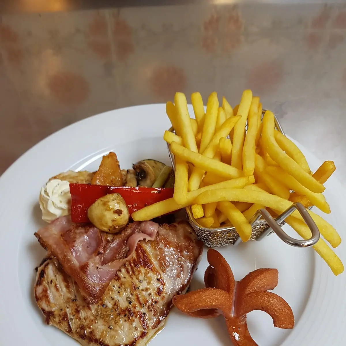 Essen und Trinken photo 2