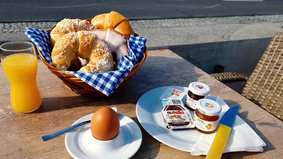 Essen und Trinken photo 2