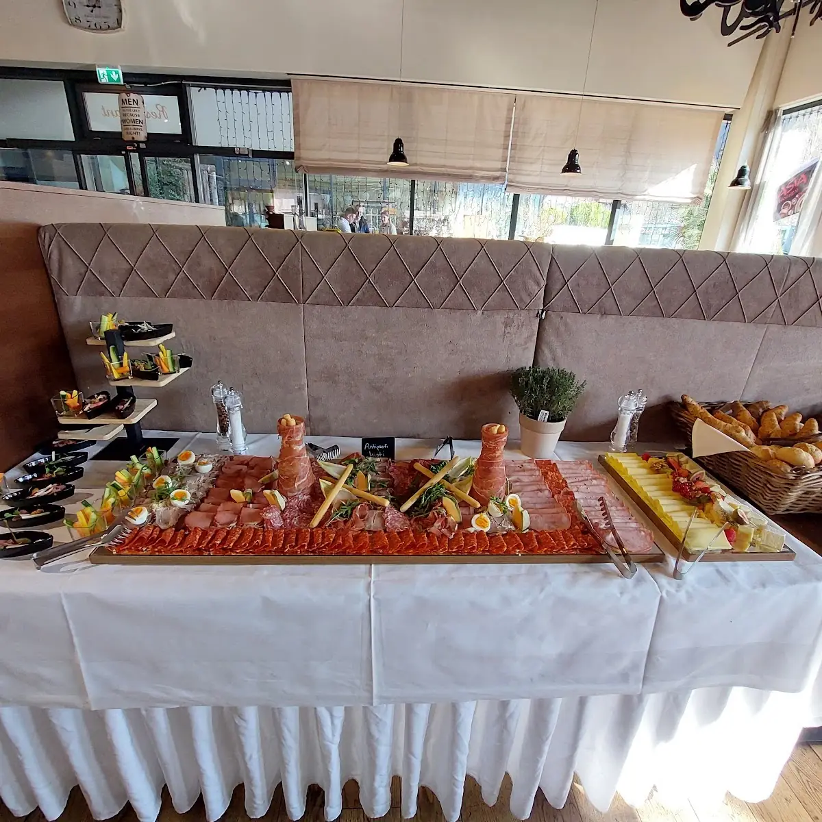 Essen und Trinken photo 1