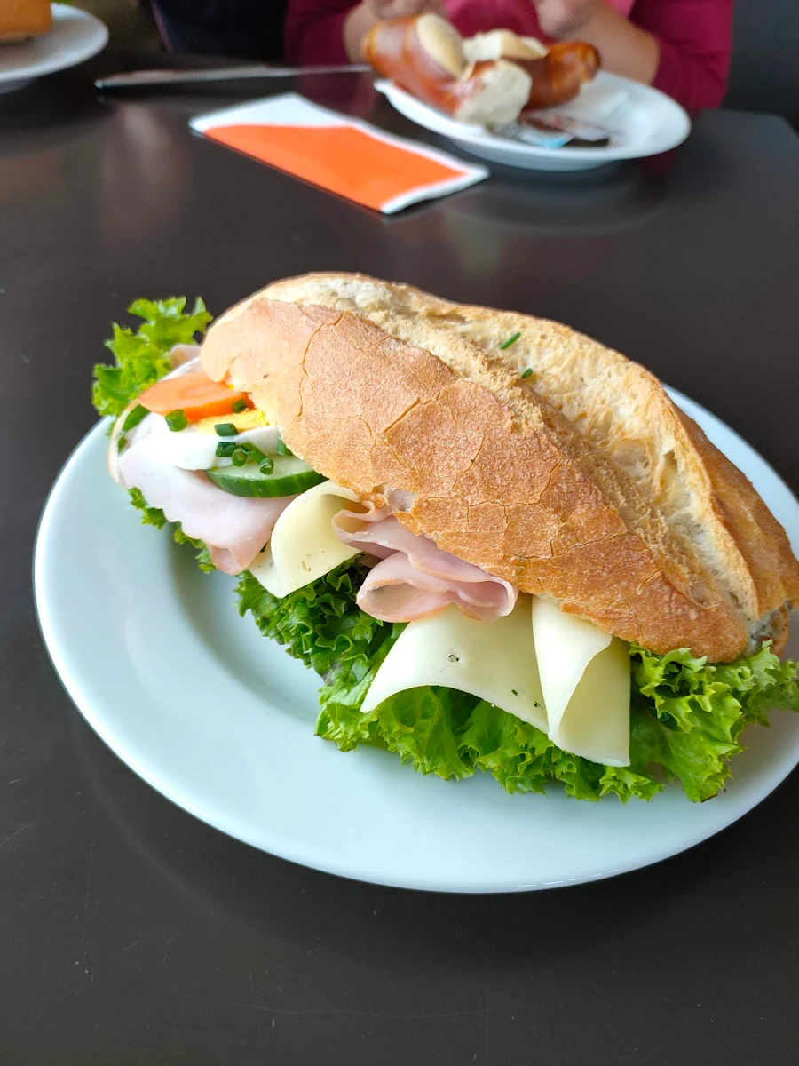 Essen und Trinken photo 1