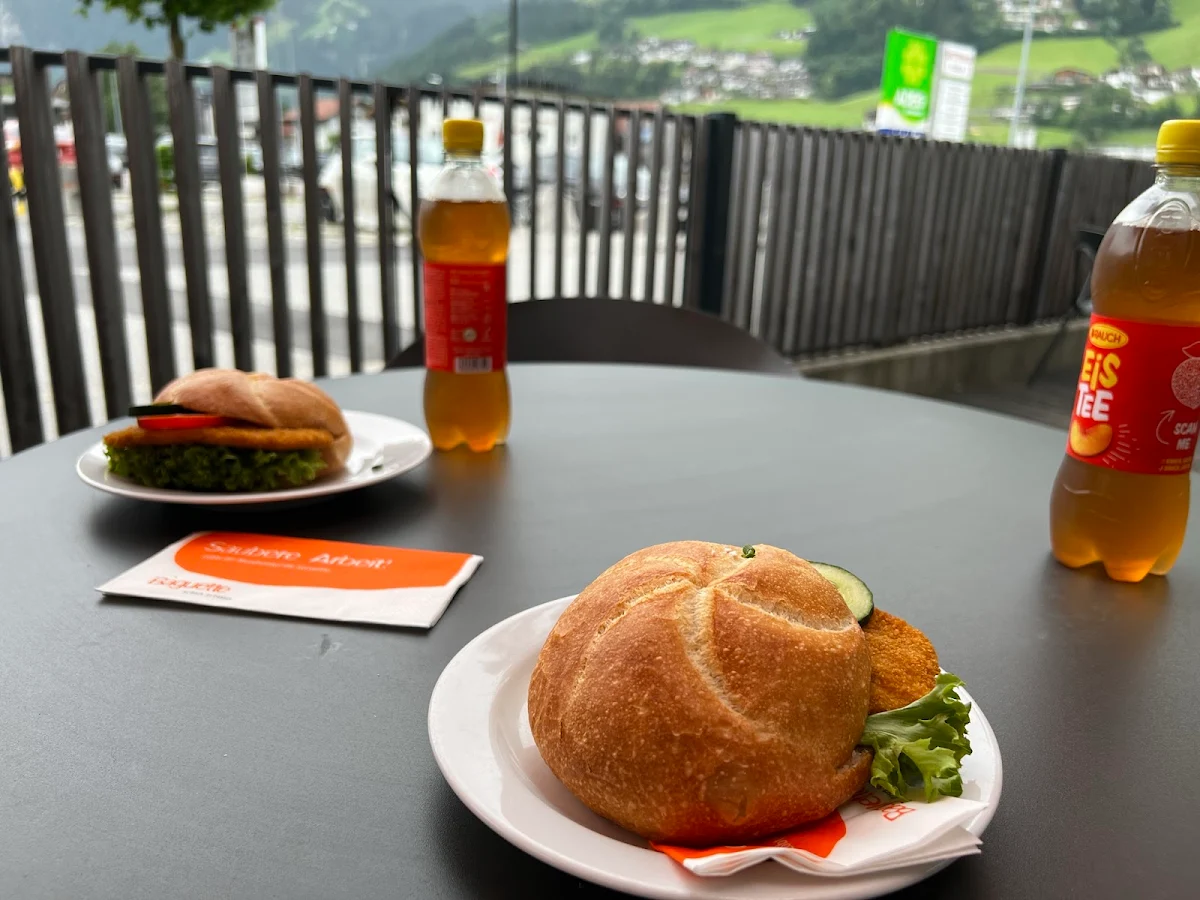 Essen und Trinken photo 2