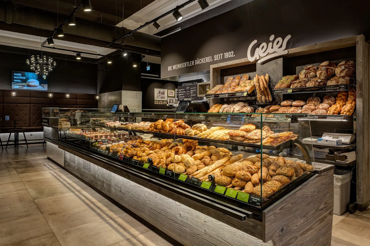 Geier. Die Bäckerei Titelbild
