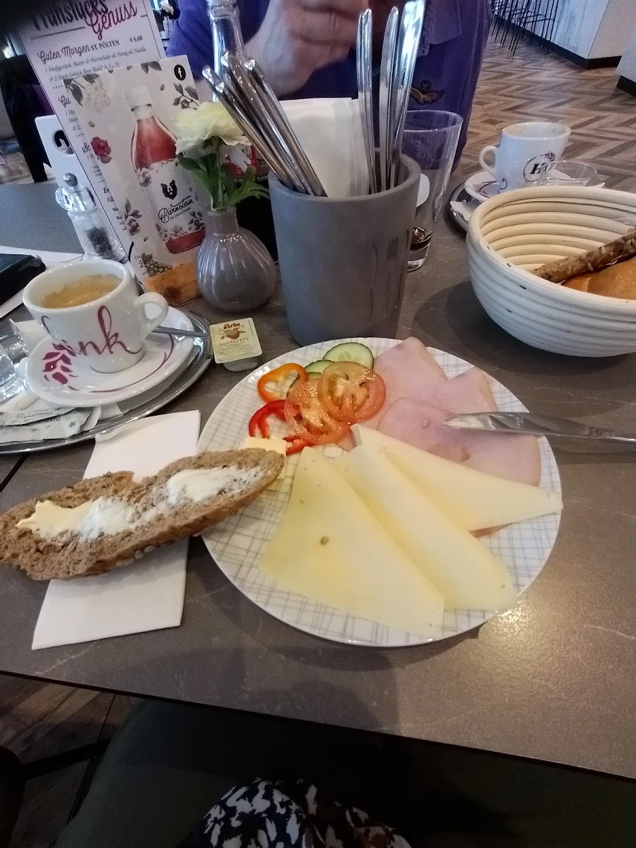 Essen und Trinken photo 3