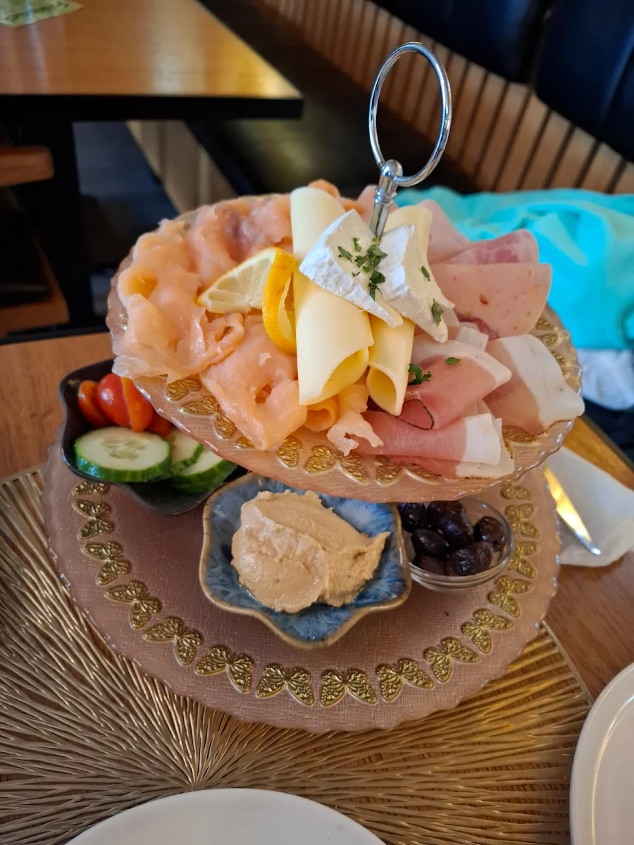 Essen und Trinken, Stadt-Cafe Groß-Enzersdorf