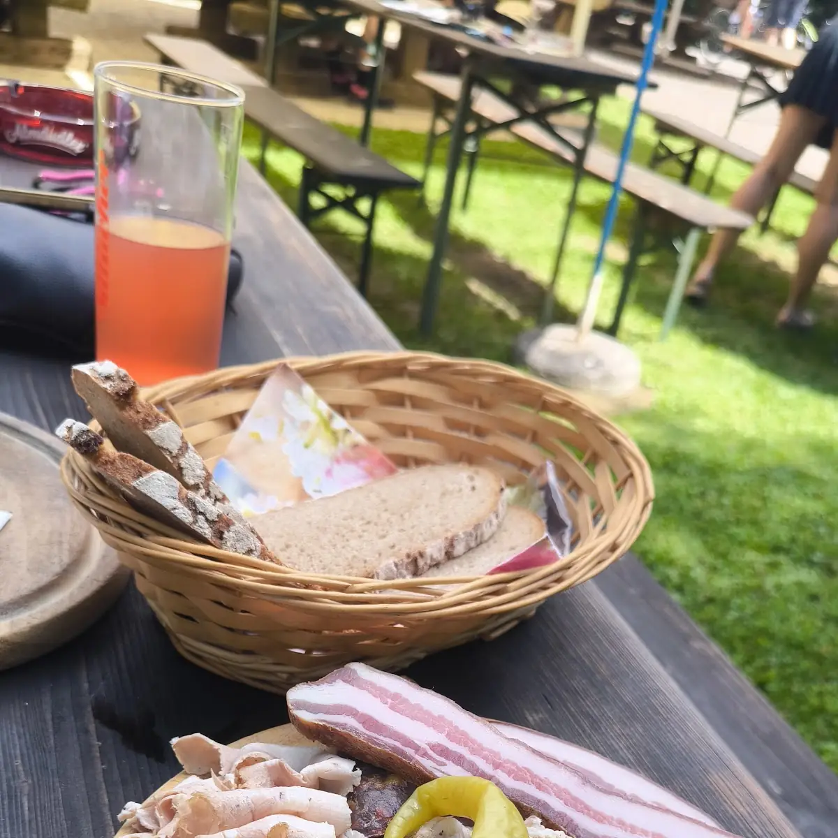 Essen und Trinken photo 1