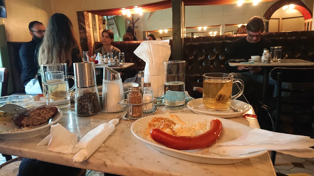 Essen und Trinken photo 1