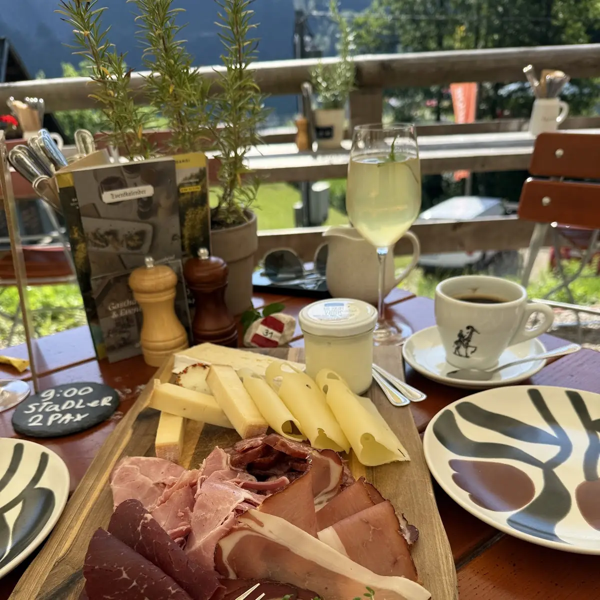 Essen und Trinken photo 2