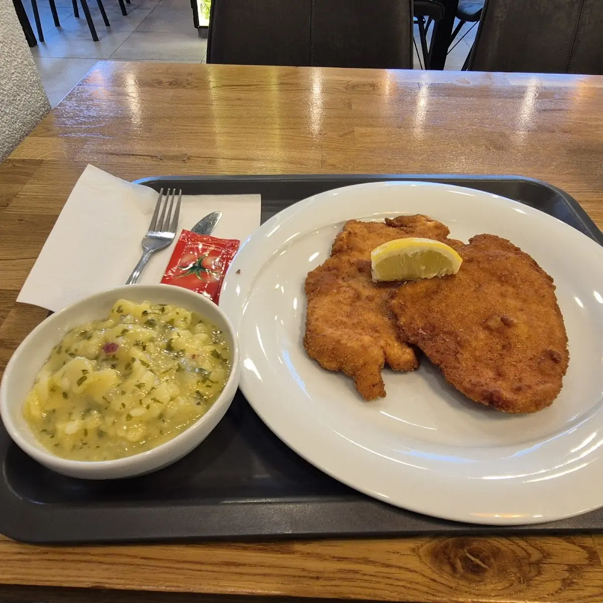 Essen und Trinken photo 1