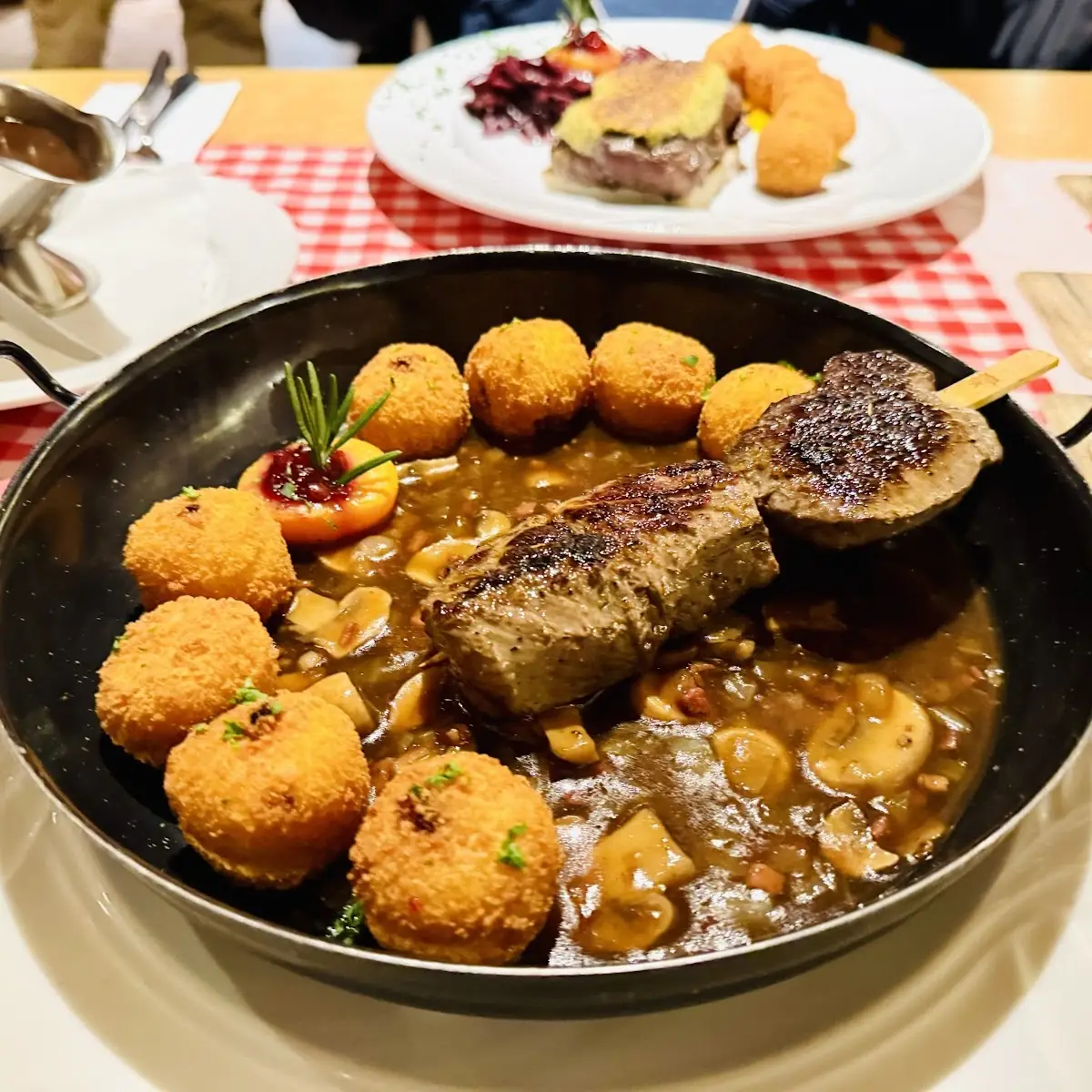 Essen und Trinken photo 1